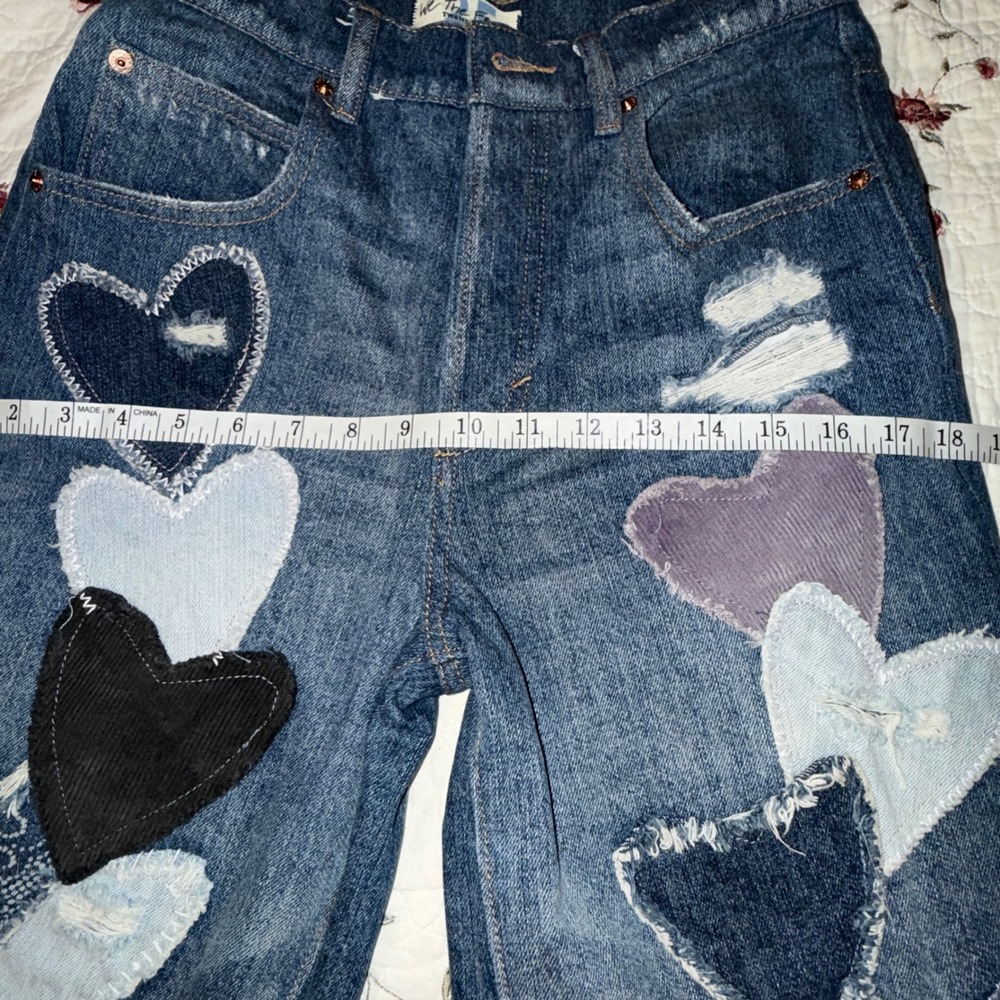 Free People We The Free Piece Of My Heart Jeans Heart Patch Wide Leg HighRise - Picture 7 of 14